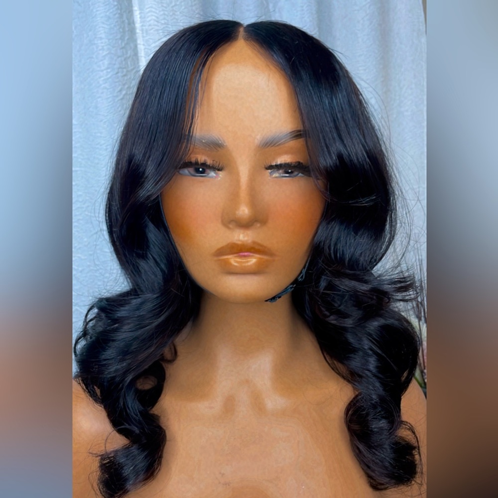 Natural black lace closure wig 20”